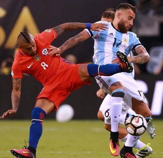 官方：智利宣布比达尔新冠阳性 世预赛缺战阿根廷