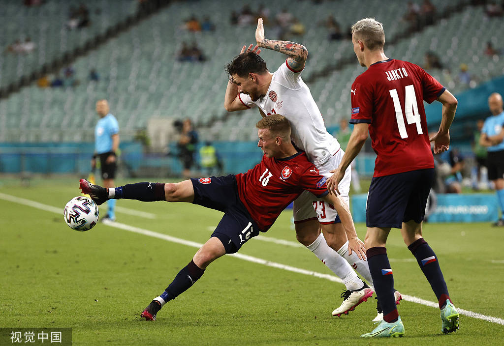 德莱尼争议破门希克建功 丹麦2-1捷克晋级4强