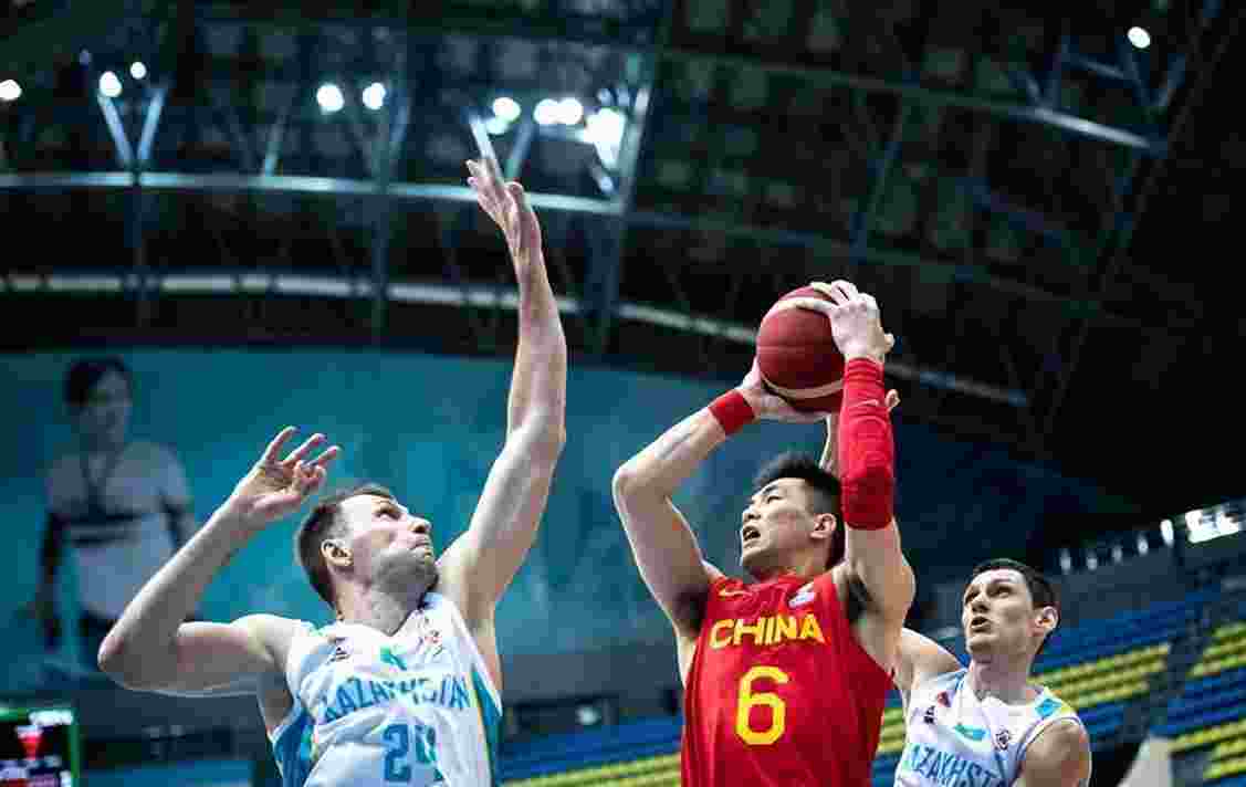 世预赛-周琦19+11郭艾伦5分 中国男篮胜哈萨克斯坦相关图二