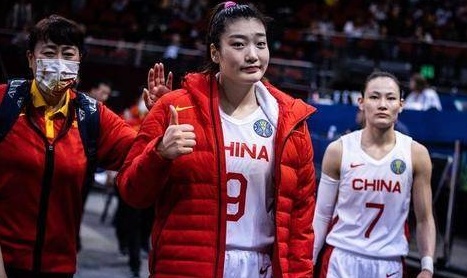 体坛连连看丨中国女篮今日冲击世界杯决赛 大巴黎已为梅西提供续约合同