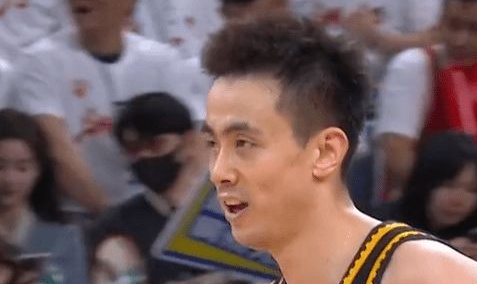 鞍山库里！赵继伟开挂连进神仙球 剑指2连FMVP