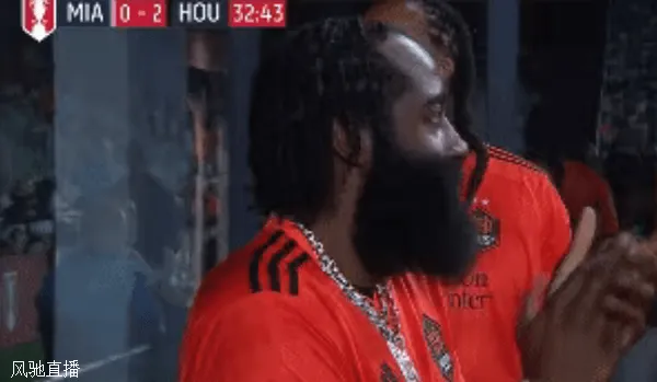 迈阿密国际决赛战败，梅西沉默叹气，这位NBA巨星却拍手叫好相关图六