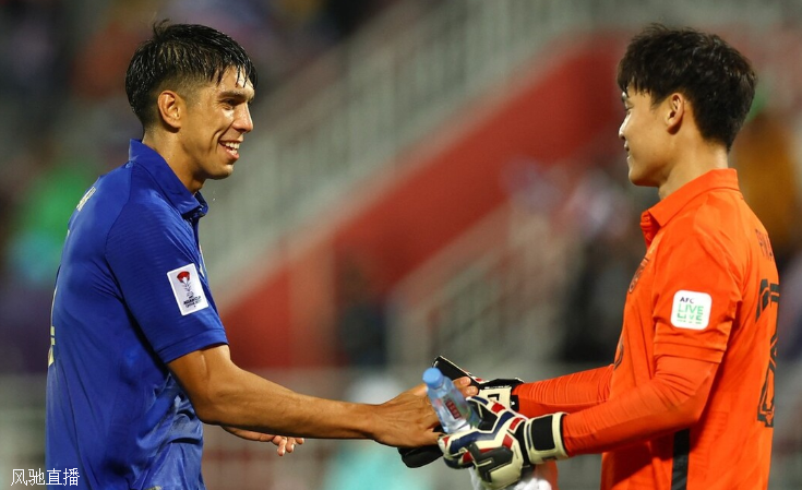 2-0！四档泰国登顶，亚洲杯爆3场冷门，扬帅带队变最差，武磊没戏