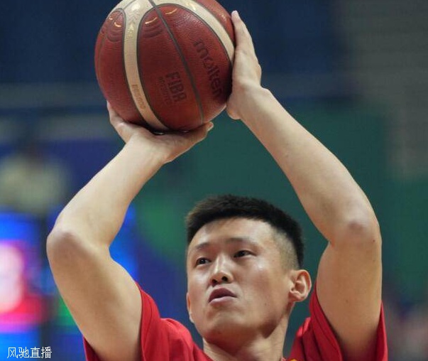 问题在于头脑！周鹏：中国篮球与足球有什么区别呢？