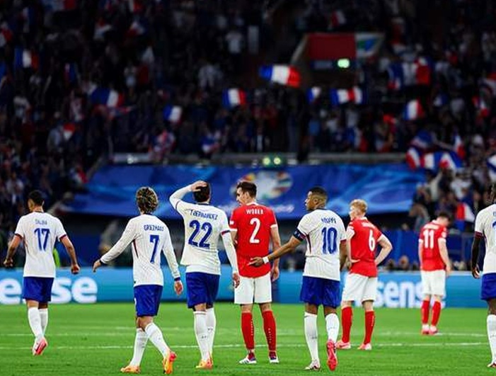 法国1-0！姆巴佩和穆勒世界杯进22球，欧洲杯进球0，八字不合？