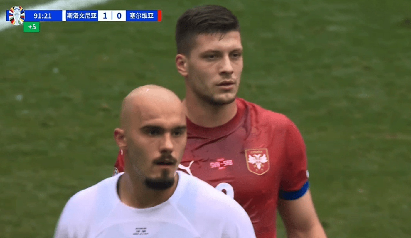 打脸！塞尔维亚迟迟不进球，聂卫平：梅西+马拉多纳一起上也没用相关图二
