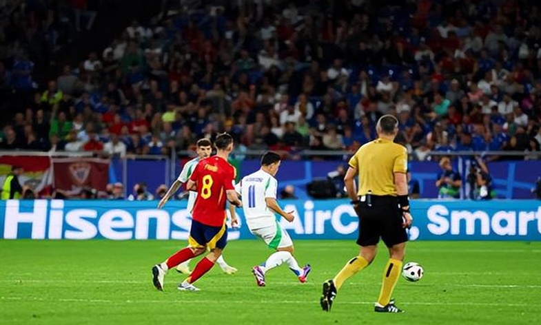 西班牙战胜意大利提前出线，拉亚有望迎来欧洲杯首秀，下一轮亮相