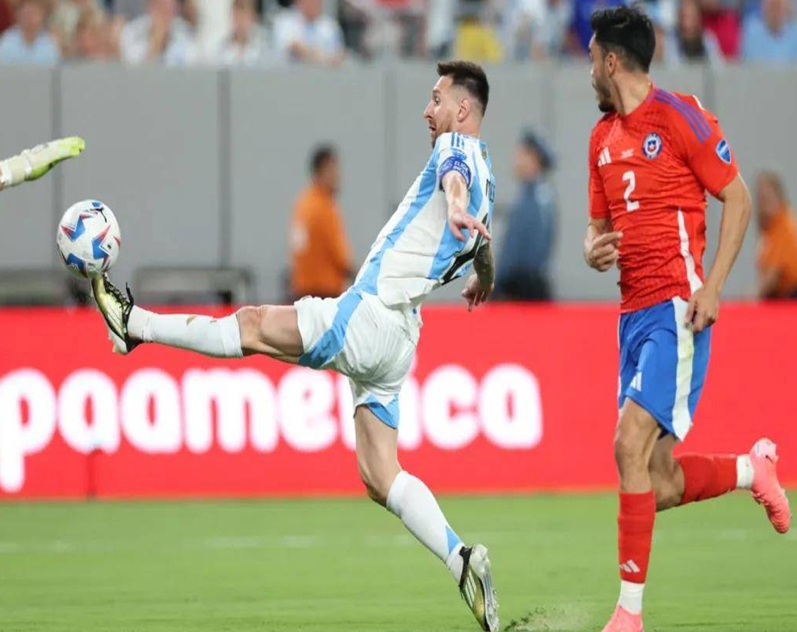 劳塔罗在美洲杯第二轮连续进球，帮助阿根廷1-0击败智利晋级小组赛相关图六