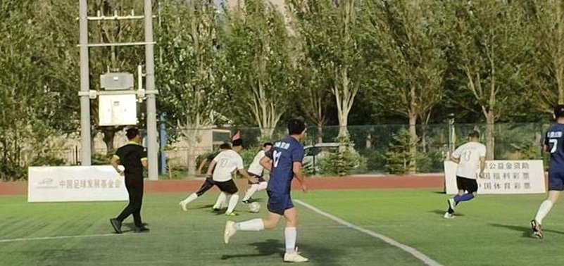 “全民健身健康中国”县足球赛在内蒙古自治区化德县举行相关图四