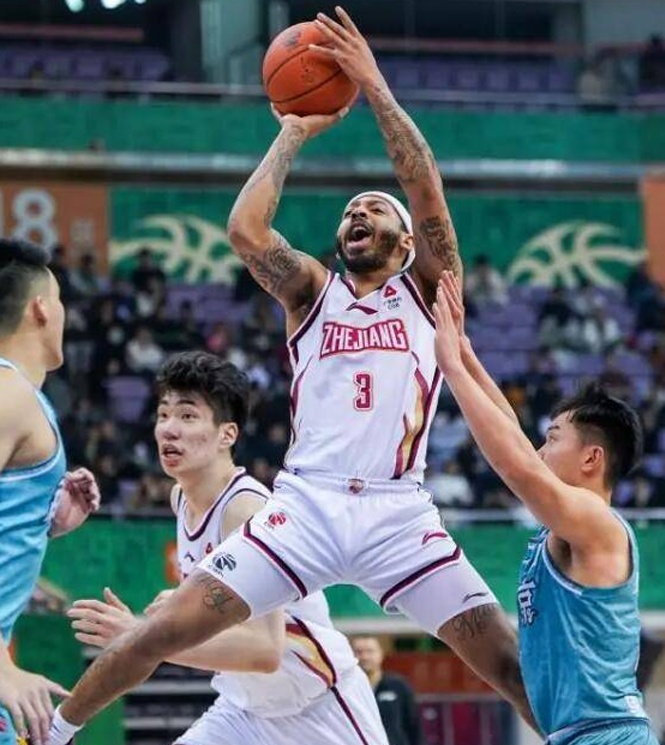 CBA拒绝了多支NBA球队允许外籍球员加盟贝尔格莱德游击队的邀请