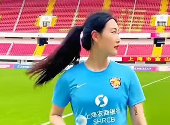 天津媒体：杨丽娜将租借至拉齐奥女足，中国女足留洋后将恢复理智