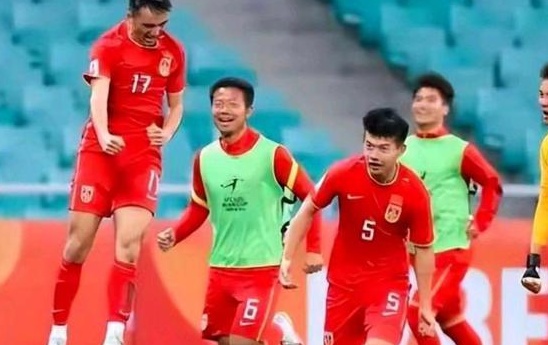 中国澳门队在U20亚洲区预选赛中1-1战平巴勒斯坦队，U20国足志在夺得亚洲杯冠军相关图五