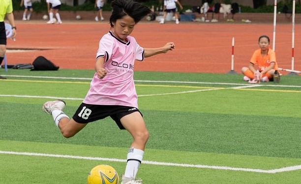 [赞] 城烟岗小学女子足球队获胜！ 2024年盐山市青少年女子足球锦标赛已圆满结束相关图八