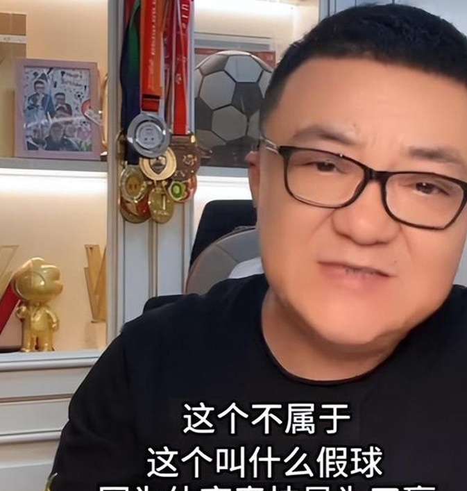 倒钩？网红支招上港：给成都蓉城发奖金，让他们帮忙阻击申花相关图三