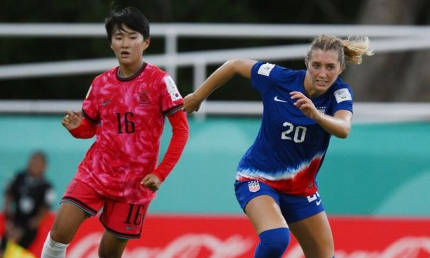 U17女足世界杯：朝鲜4比0英格兰，携手日本队晋级！韩国0比5美国