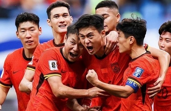 国足劲敌主帅下课！FIFA排名创历史新低，最新集训名单本周末敲定相关图四