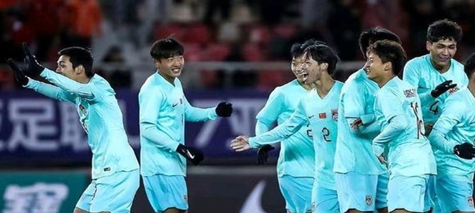 U16国足9比0胜马尔代夫 三连胜暂排小组第一 或晋级亚洲杯相关图五