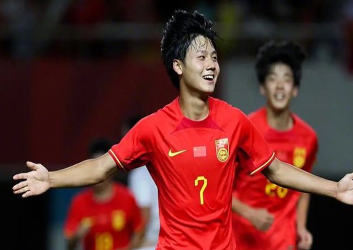 保持不败！毛伟杰助攻，中国U19战平澳大利亚U19！