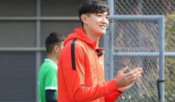 奥斯卡进球 海港队十人1比1战平光州FC 韩国媒体污蔑海港球员相关图八