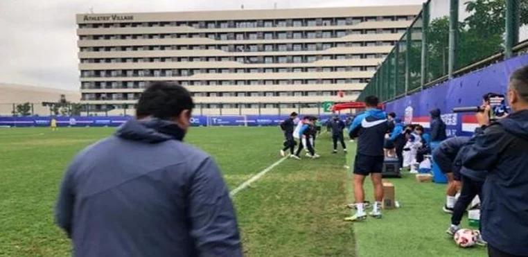 小戴跟申花八字不合！状态刚起来又报销了 侯永永兜兜转转来云南相关图二