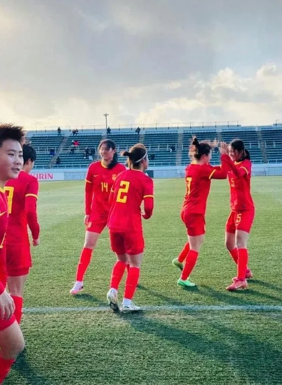 U17女足1比0击败日本且占据2/3控球率 中国女足年轻一代发展很好相关图四