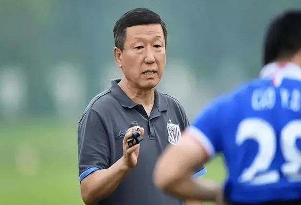 印尼冠军豪门大佬成鲁能代理主教练！将带队踢光州，崔康熙已同意相关图四
