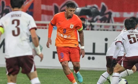 三驾马车各进一球，泰山队力擒光州FC，重返亚冠晋级区相关图二