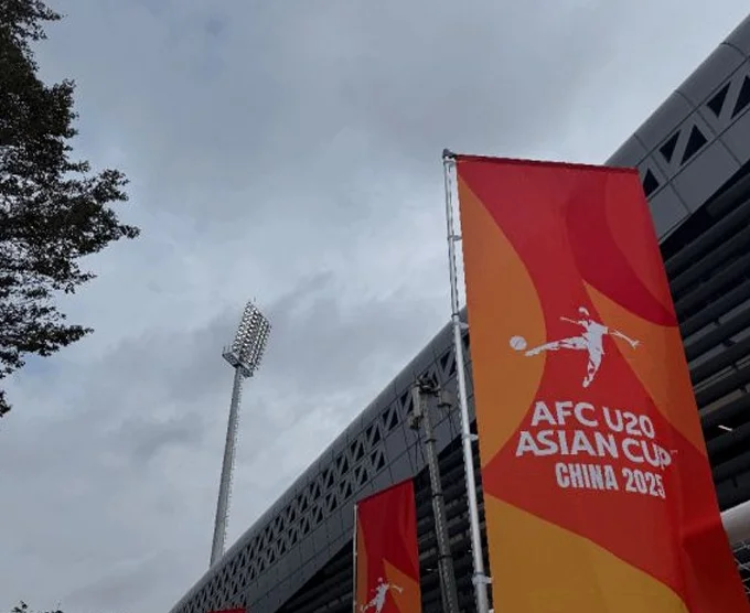 U20亚洲杯深圳开赛 中国队取得开门红