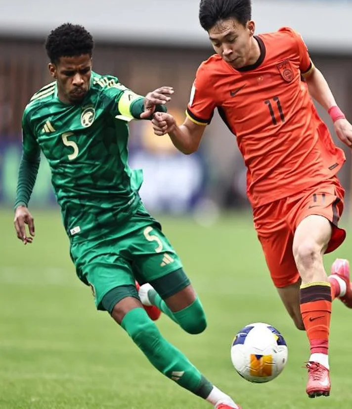 0-1！刘诚宇丢点+失单刀，足坛真理惩罚中国U20，主场被沙特绝杀相关图四