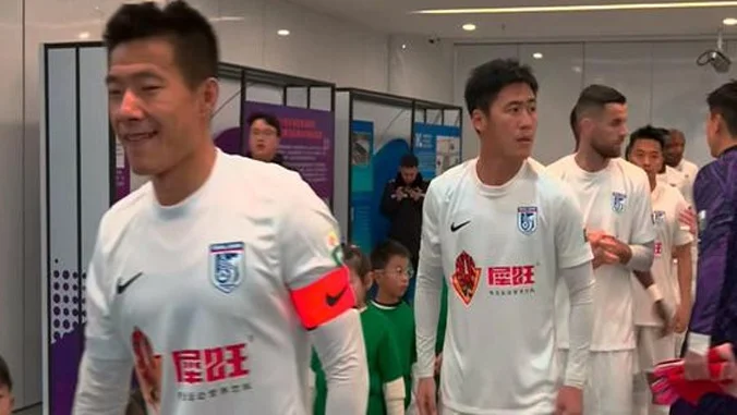 1-1，卡兰加破门救主，大连英博拼下队史中超首分，隋维杰破纪录