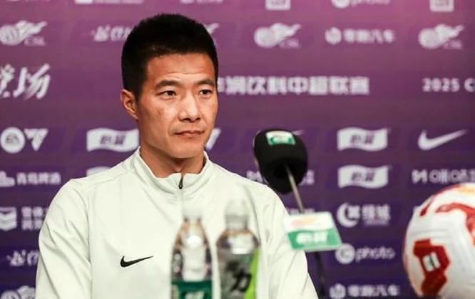 吕鹏领跑，2人破13公里！中超首轮跑动榜，大连英博青岛海牛包揽相关图二