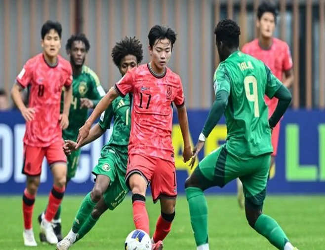 随着日本0-2，韩国2-3，U20亚洲杯决赛对阵出炉，开球时间也确定相关图四