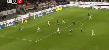 ⚽德甲半场：泰拉&希克建功，穆基耶莱破门后送礼，勒沃库森暂3-1法兰克福