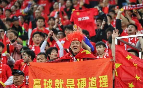 国足利好？乌拉圭提议世界杯再扩军 FIFA主席感兴趣+其他代表沉默相关图二