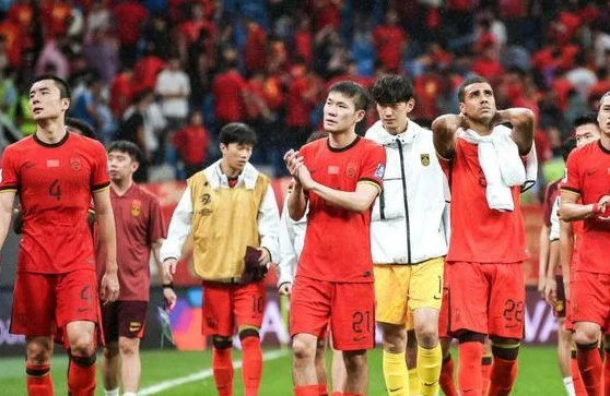 国足利好？乌拉圭提议世界杯再扩军 FIFA主席感兴趣+其他代表沉默相关图三