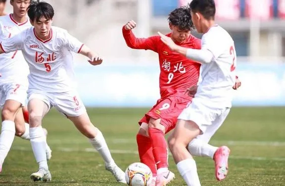 坐镇新华路，湖北U16男足4比0取开门红！相关图四