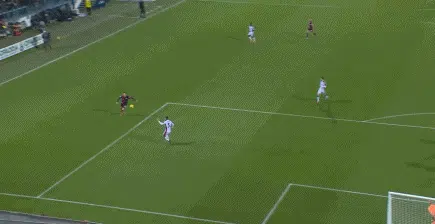 ⚽意甲战报：维奥拉&科尔内破门，皮科利进球被吹，卡利亚里1-1热那亚相关图四