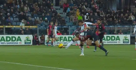 ⚽意甲战报：维奥拉&科尔内破门，皮科利进球被吹，卡利亚里1-1热那亚相关图七
