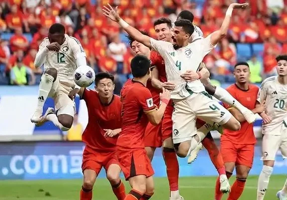 足球报锐评归化策略，暂时告别非血缘归化？中国足球回归青训时代相关图三