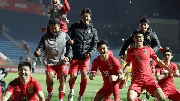 国际足联拼了，国足或被“抬进”2030年世界杯！相关图四