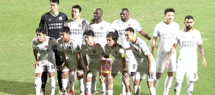 3-0，辽宁铁人冲超开门红，姆本扎首秀破门安以恩传射，广州豹4-0相关图五