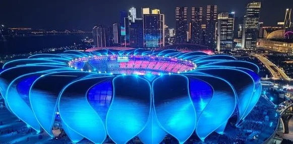 国足复仇沙特+硬碰澳洲！杭州主场上座破7万，超4万外地球迷涌入相关图三