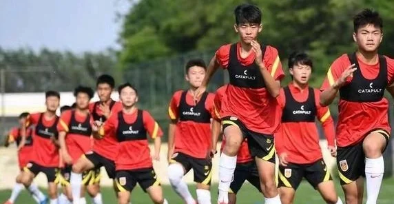 中国U17男足迪拜热身赛0-1印尼：挑战与机遇并存相关图五