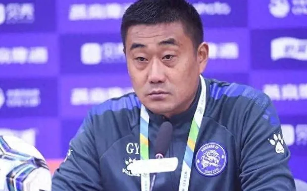 前泰山名将又有新状况，40万买一场中乙比赛，曾参加2002世界杯