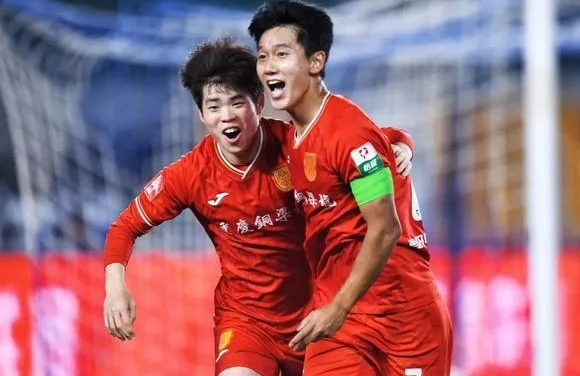 向余望5轮轰7球，铜梁龙领跑中甲仍不能松懈相关图四