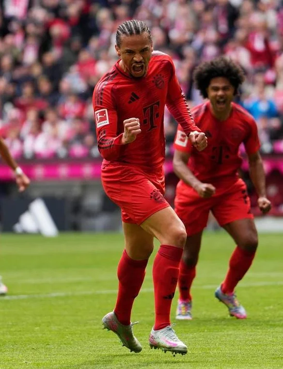 3-0！奥利塞独造2球，拜仁一箭双雕，凯恩距生涯首冠一步之遥相关图二
