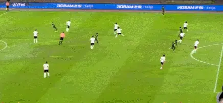 4-2！王钰栋一战创下2大新纪录，董路曾预言：他踢中超都难相关图二