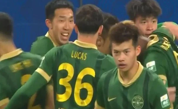 中超疯狂夜：海港半场1-1国安，泰山0-0海牛，王玉栋双响浙江4-2相关图三