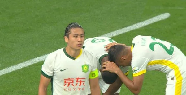 国安2-1逆转9场不败，林良铭世界波，吴少聪太稳，海港争冠已掉队相关图四