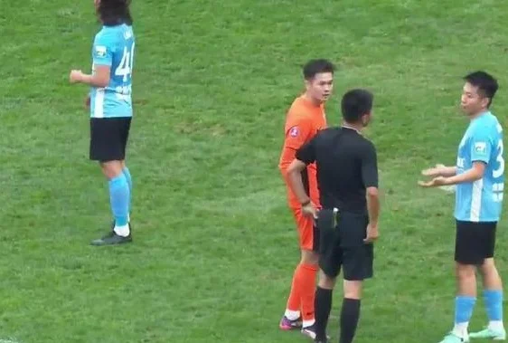 3-2！大连英博大爆发，U23小将卡拉斯科附体，马莱莱上演名场面